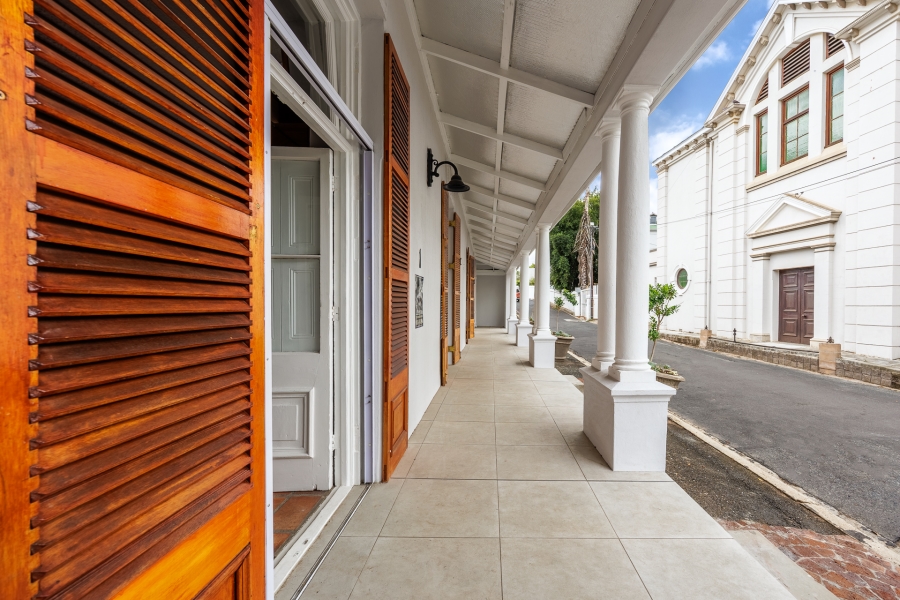 3 Bedroom Property for Sale in Hoog En Droog Western Cape